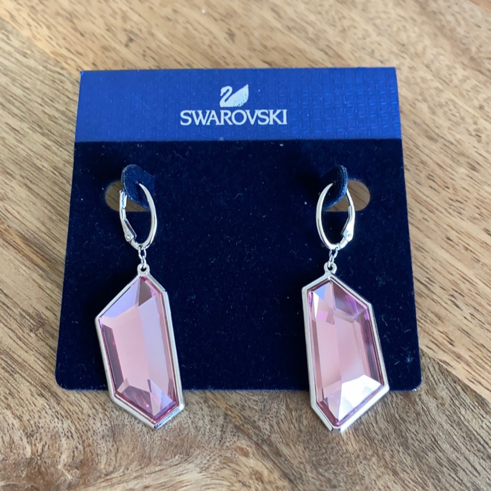 NWT SWAROVSKI pink puzzled pierced earrings